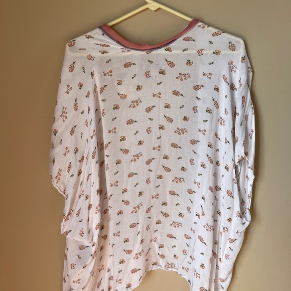 Ivory Kimono - Picture 3 of 3